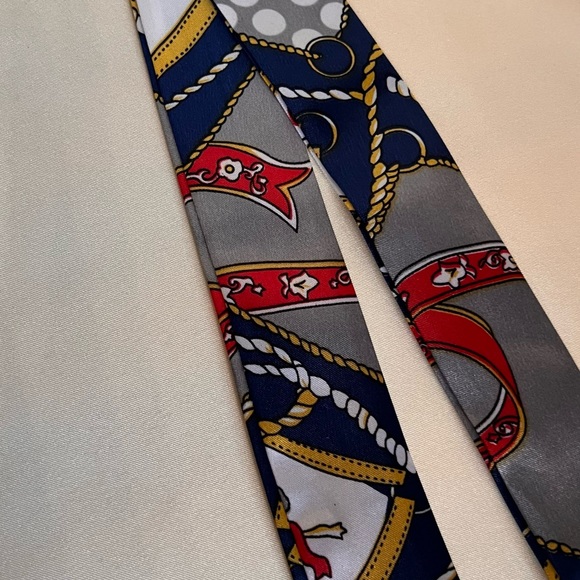 New Cute Grey & Red Multicolor Twilley size OS - Picture 5 of 5